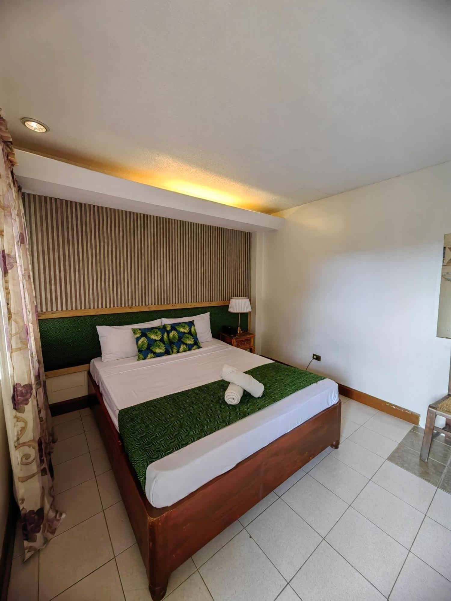 The Palacio de Laoag Habitación foto